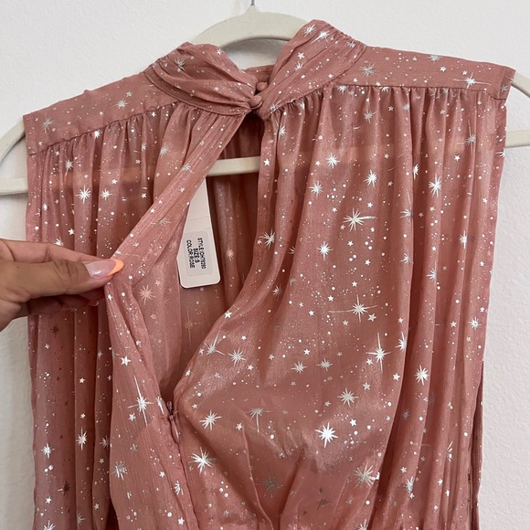 Magical Moments Rose Midi Dress - Picture 4 of 6
